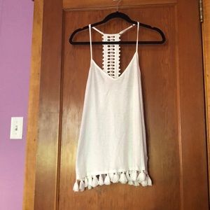 Lilly Pulitzer white fringe top. Size large